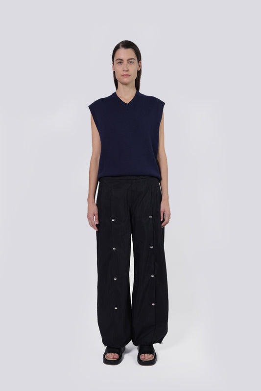 Coquette women's designer Moulinet pants, stylish and casual trousers perfect for a chic, everyday look, combining comfort and sophistication for modern women.